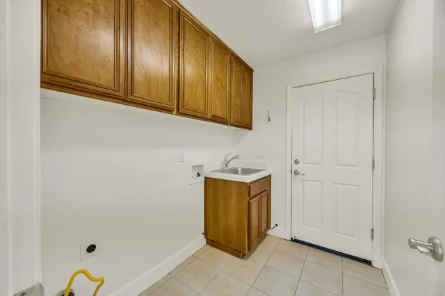 $1,175,000 | 6041 Lockridge Drive, Granite Bay, CA 95746