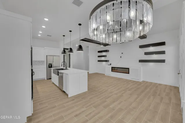 $449,000 | 2813 Tierra Garden Drive, El Paso, TX 79938