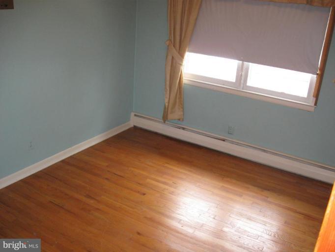 810 Seaword Road Towson, MD 21286 - Photo 14 of 27 Bedroom #2