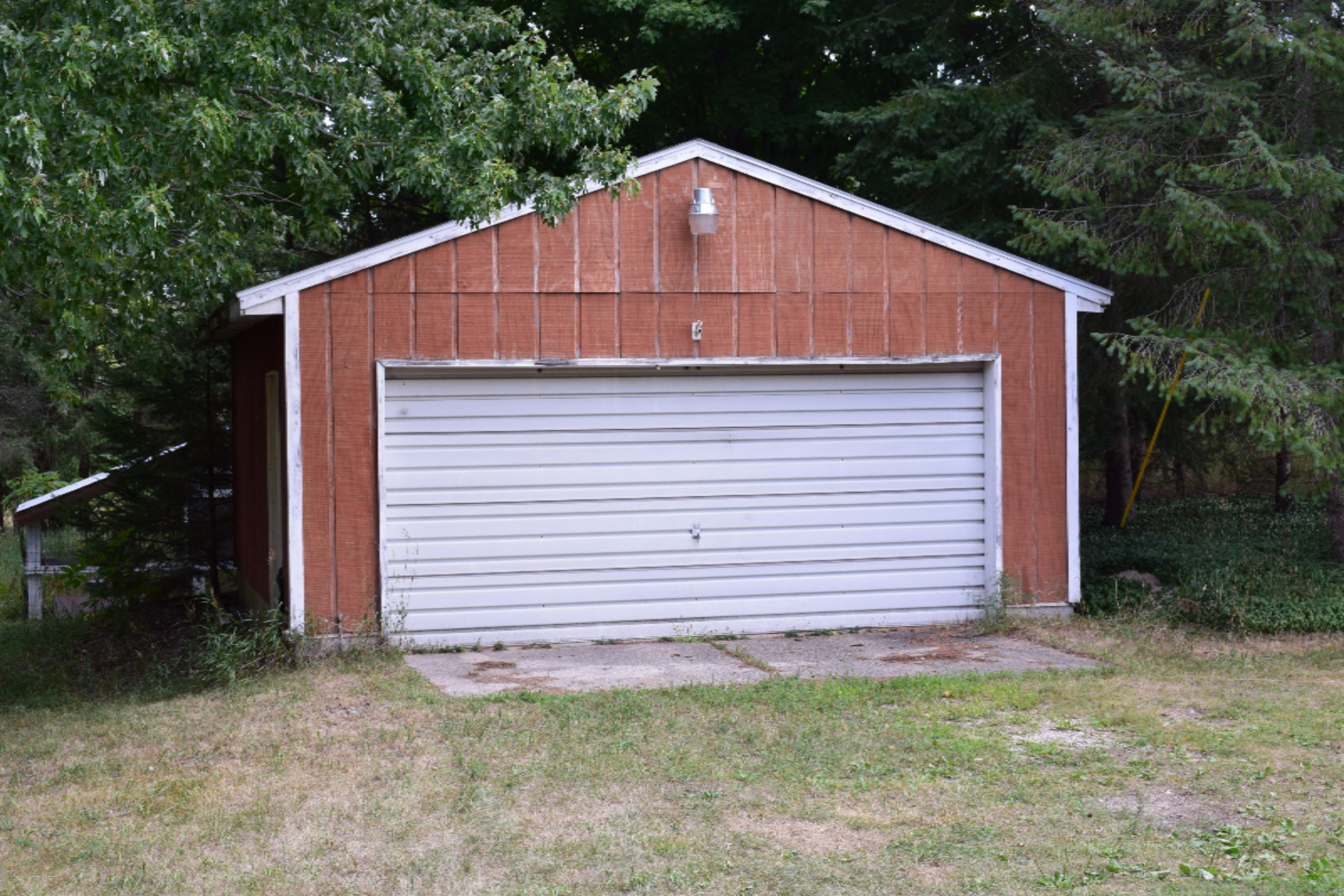 17270 9 Mile Road Kaleva, MI 49645 - Photo 31 of 38 DSC_0030