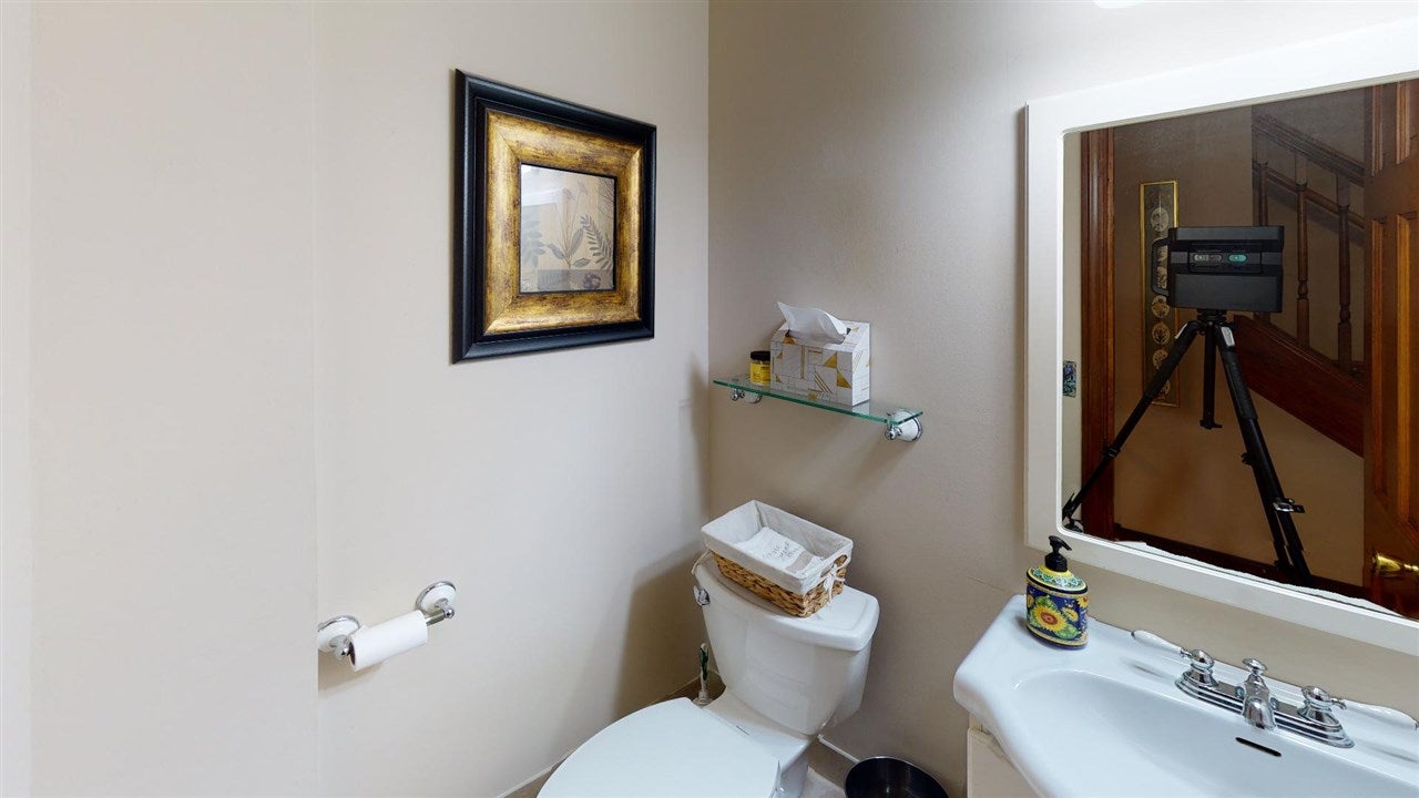 5421 West Pea Ridge Road Huntington, WV 25705 - Photo 15 of 32 Gallery Image 15