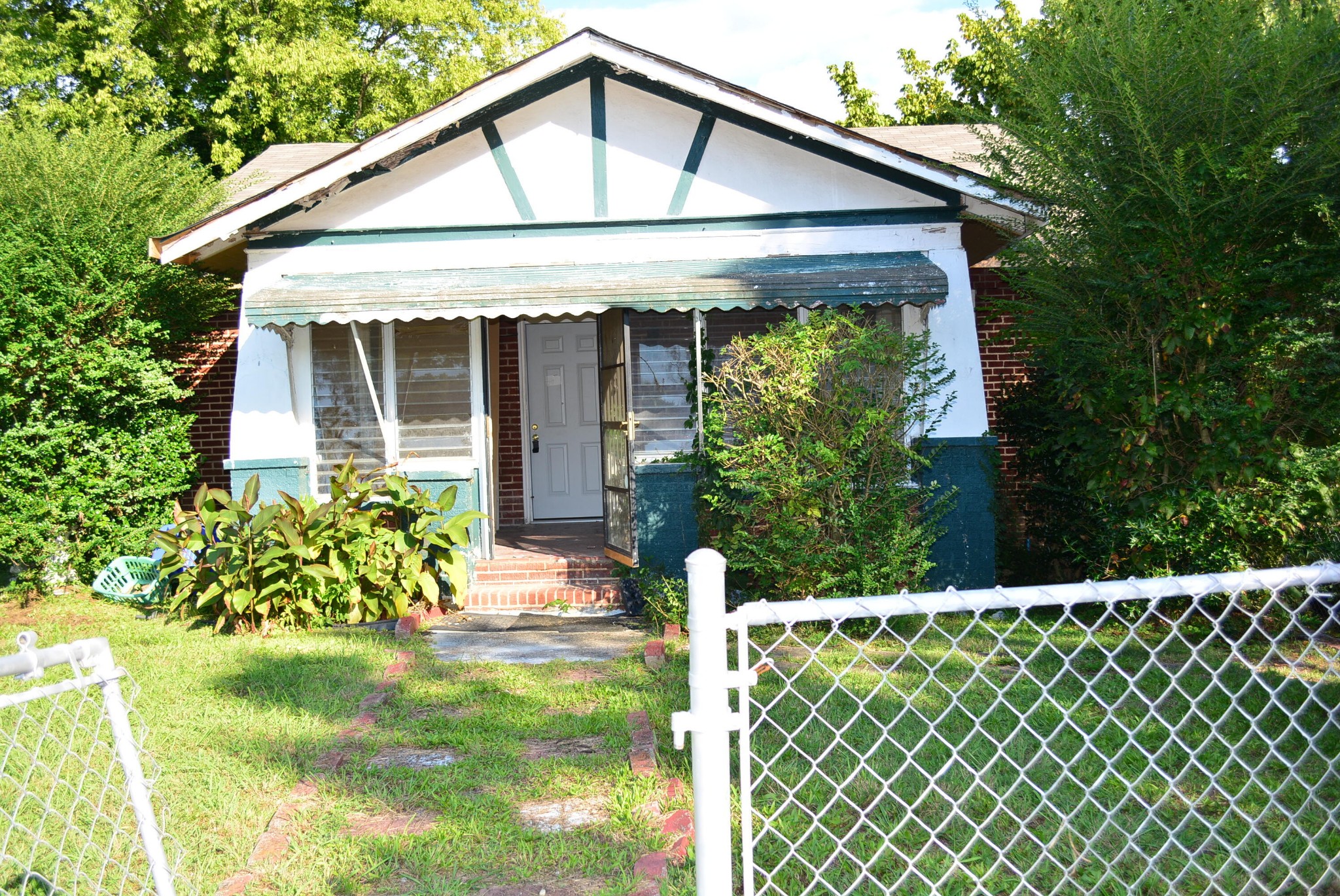 702 Gillespie Road Chattanooga, TN 37411 - Photo 2 of 21 Gallery Image 2