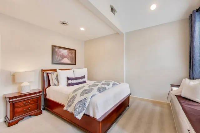 $1,549,000 | 2436 North Janssen Avenue, Chicago, IL 60614