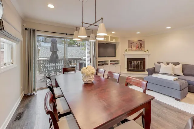 $1,549,000 | 2436 North Janssen Avenue, Chicago, IL 60614