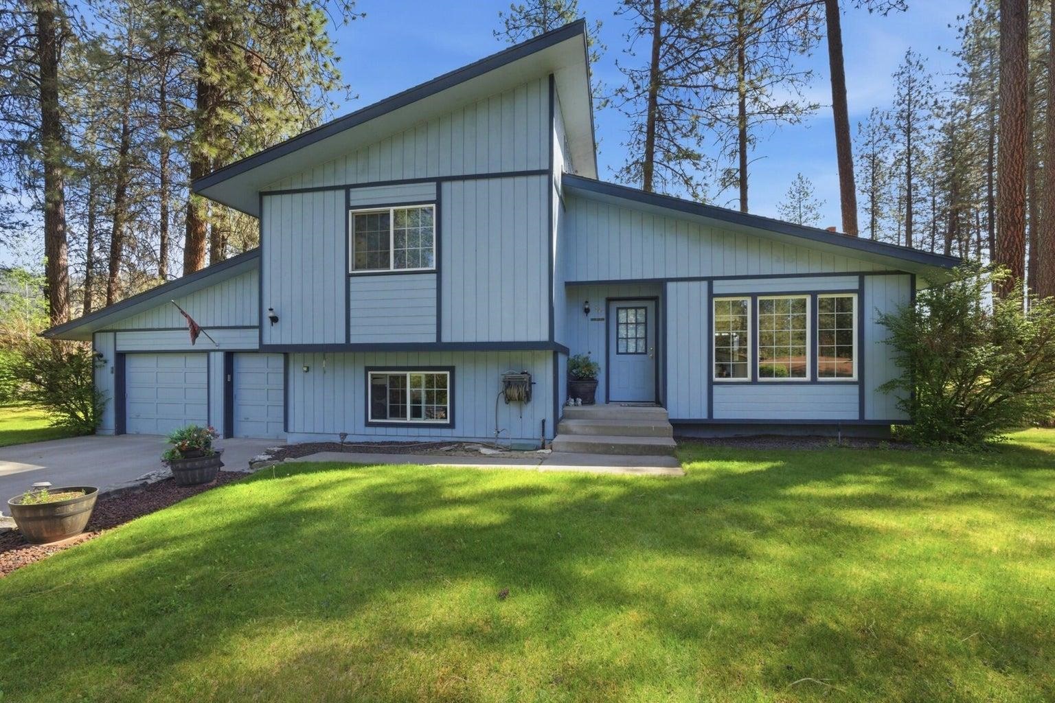 945 South Josephine Road Kettle Falls, WA 99141 - Photo 1 of 21