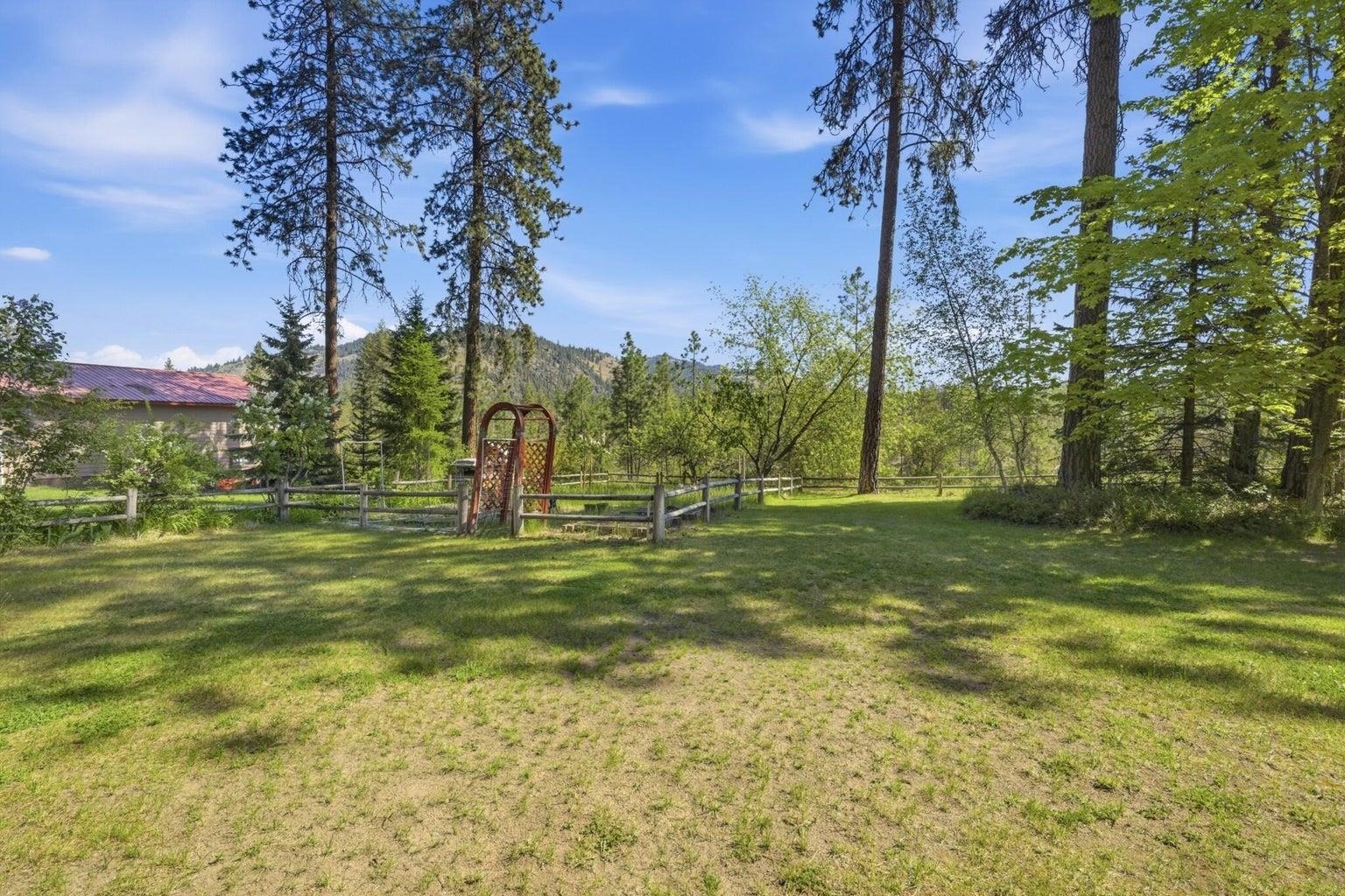 945 South Josephine Road Kettle Falls, WA 99141 - Photo 20 of 21