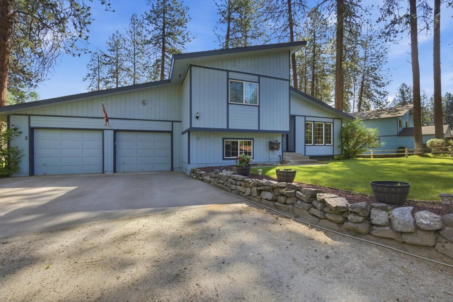 945 South Josephine Road Kettle Falls, WA 99141 - Photo 3 of 21