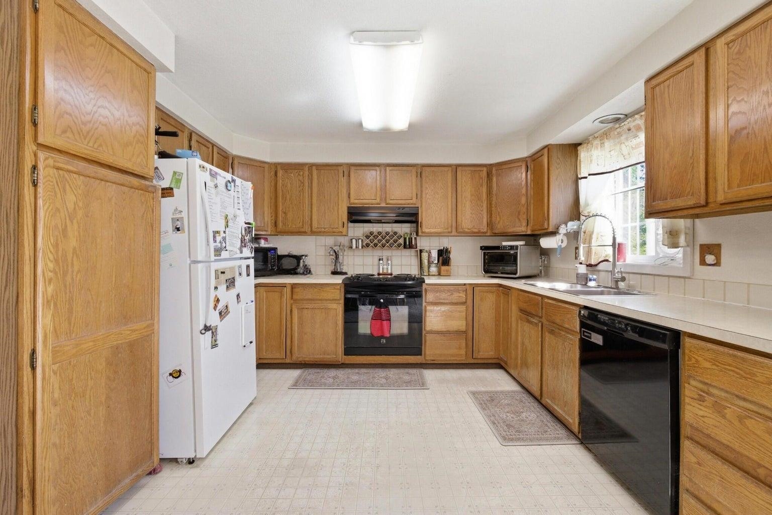 945 South Josephine Road Kettle Falls, WA 99141 - Photo 8 of 21