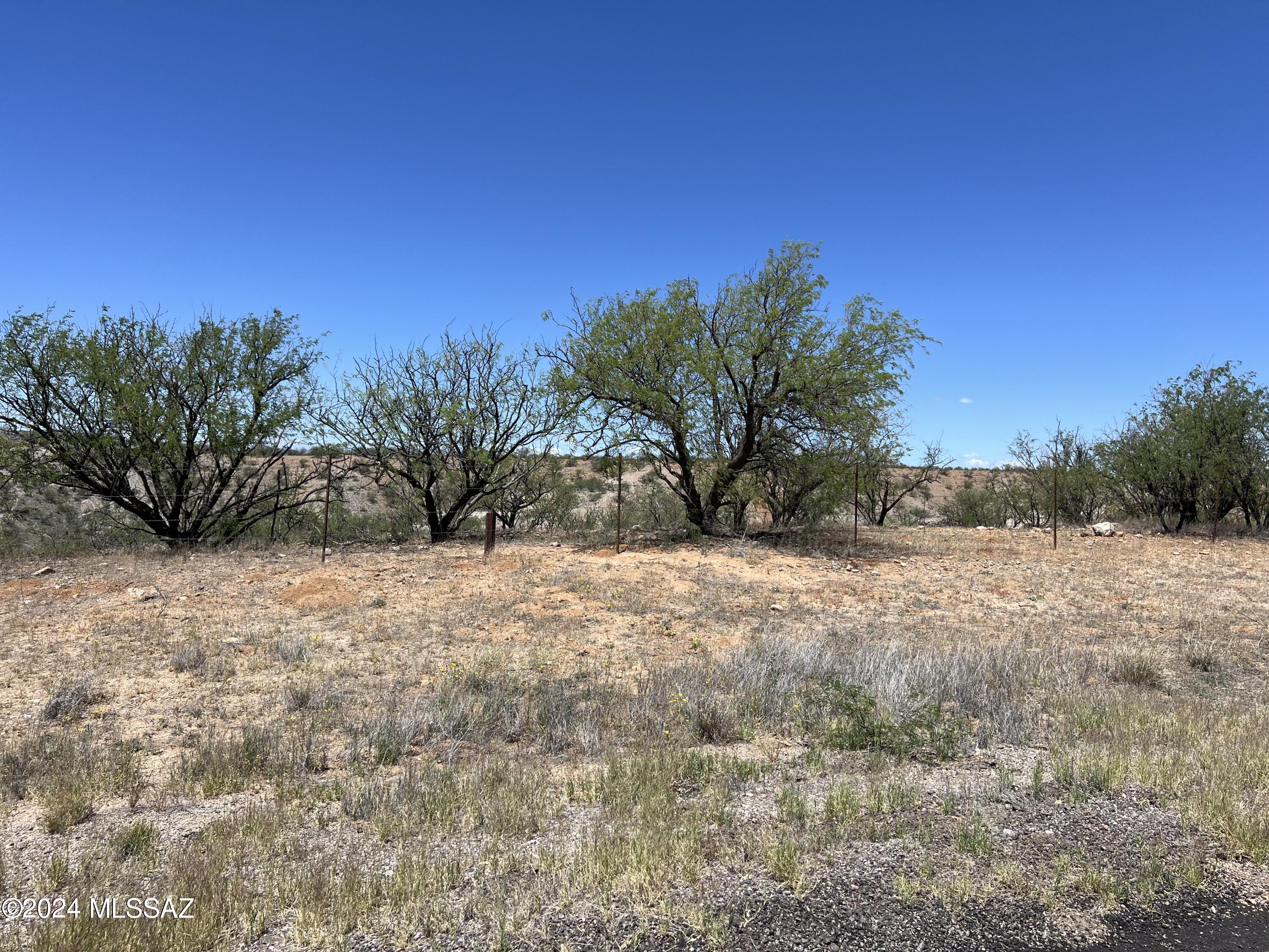 18 North River Road Nogales, AZ 85621 - Photo 1 of 7 IMG_7277