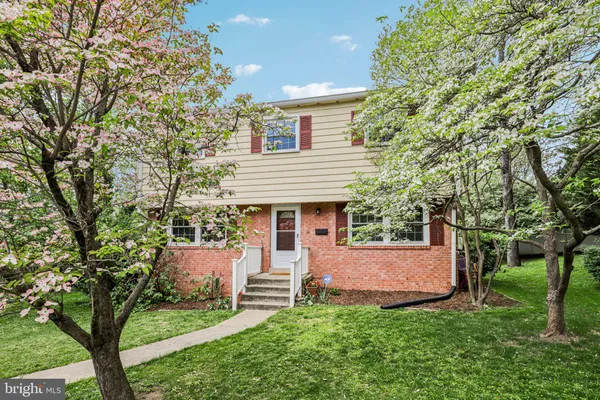$799,900 | 4 Burket Court, Silver Spring, MD 20910