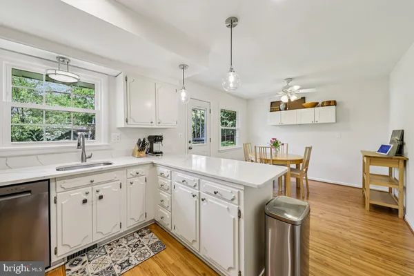 $799,900 | 4 Burket Court, Silver Spring, MD 20910