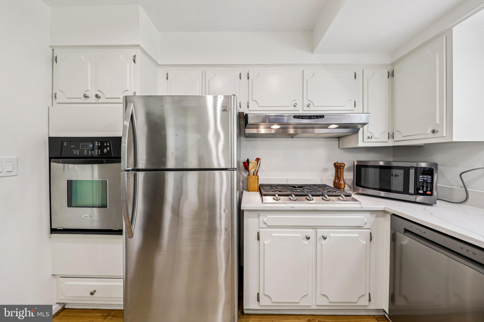 4 Burket Court Silver Spring, MD 20910 - Photo 13 of 48