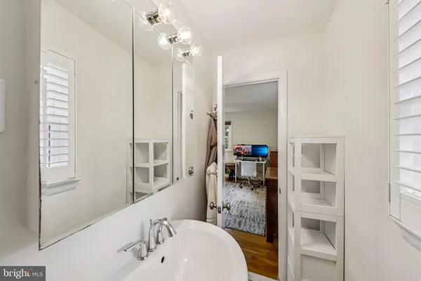 $799,900 | 4 Burket Court, Silver Spring, MD 20910
