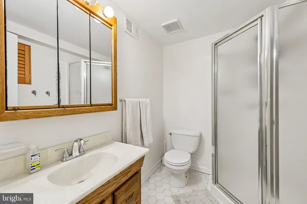 $799,900 | 4 Burket Court, Silver Spring, MD 20910