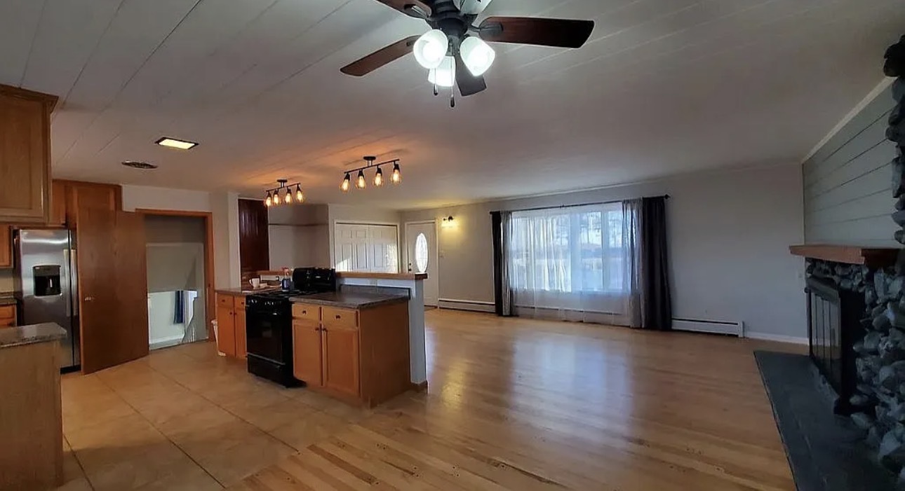 10874 East Flagg Road Rochelle, IL 61068 - Photo 5 of 31 Gallery Image 5