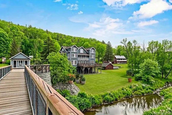 $1,595,000 | 4223 Highway 97, Barryville, NY 12719