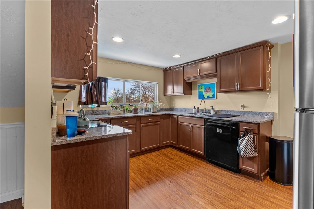 100 Cooper Avenue Woonsocket, RI 02895 - Photo 20 of 40 Second floor kitchen