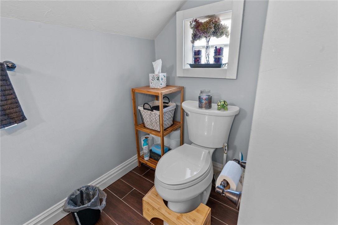 100 Cooper Avenue Woonsocket, RI 02895 - Photo 27 of 40 Second floor bathroom