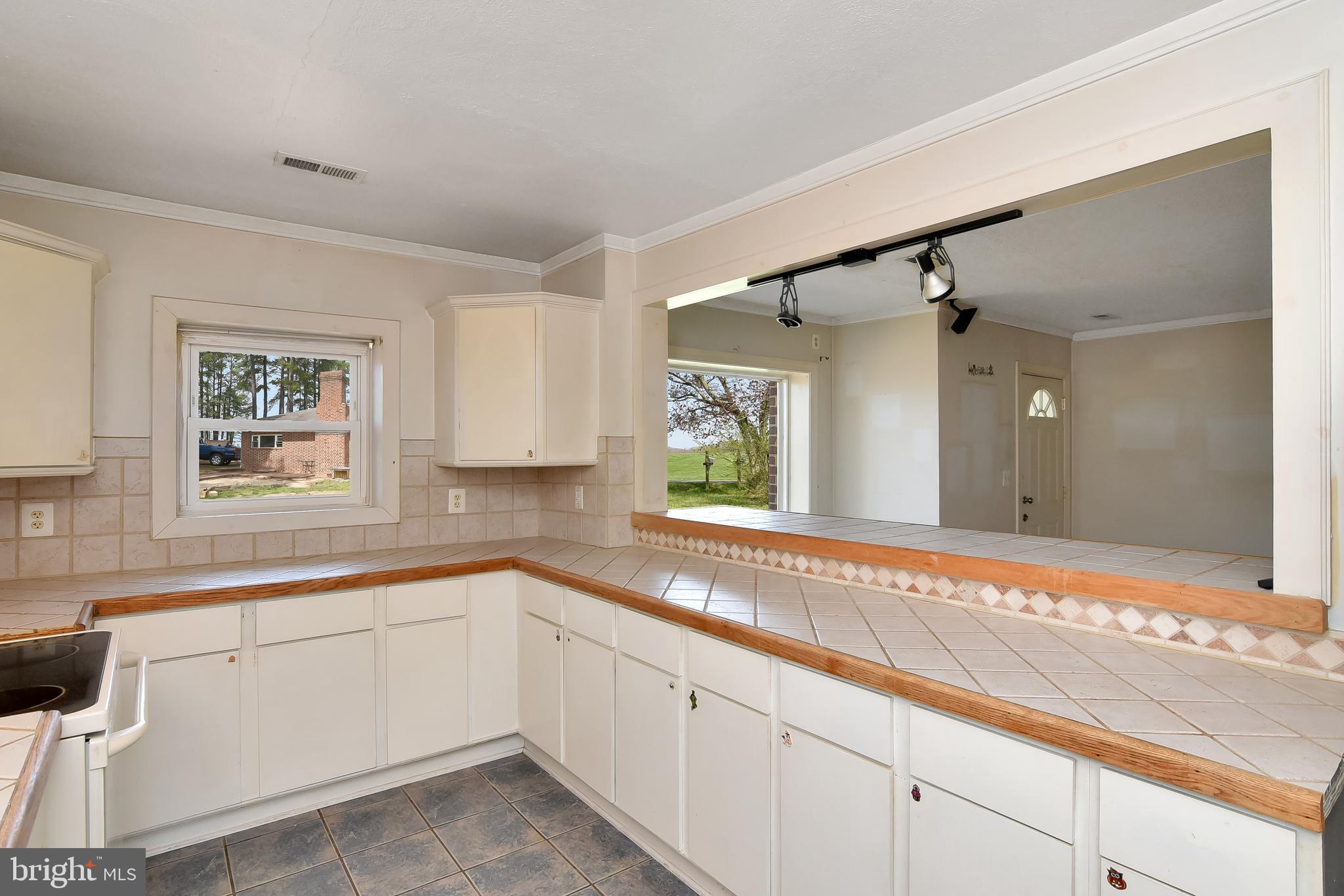 319 Ferry Road Fredericksburg, VA 22405 - Photo 15 of 25 Gallery Image 15