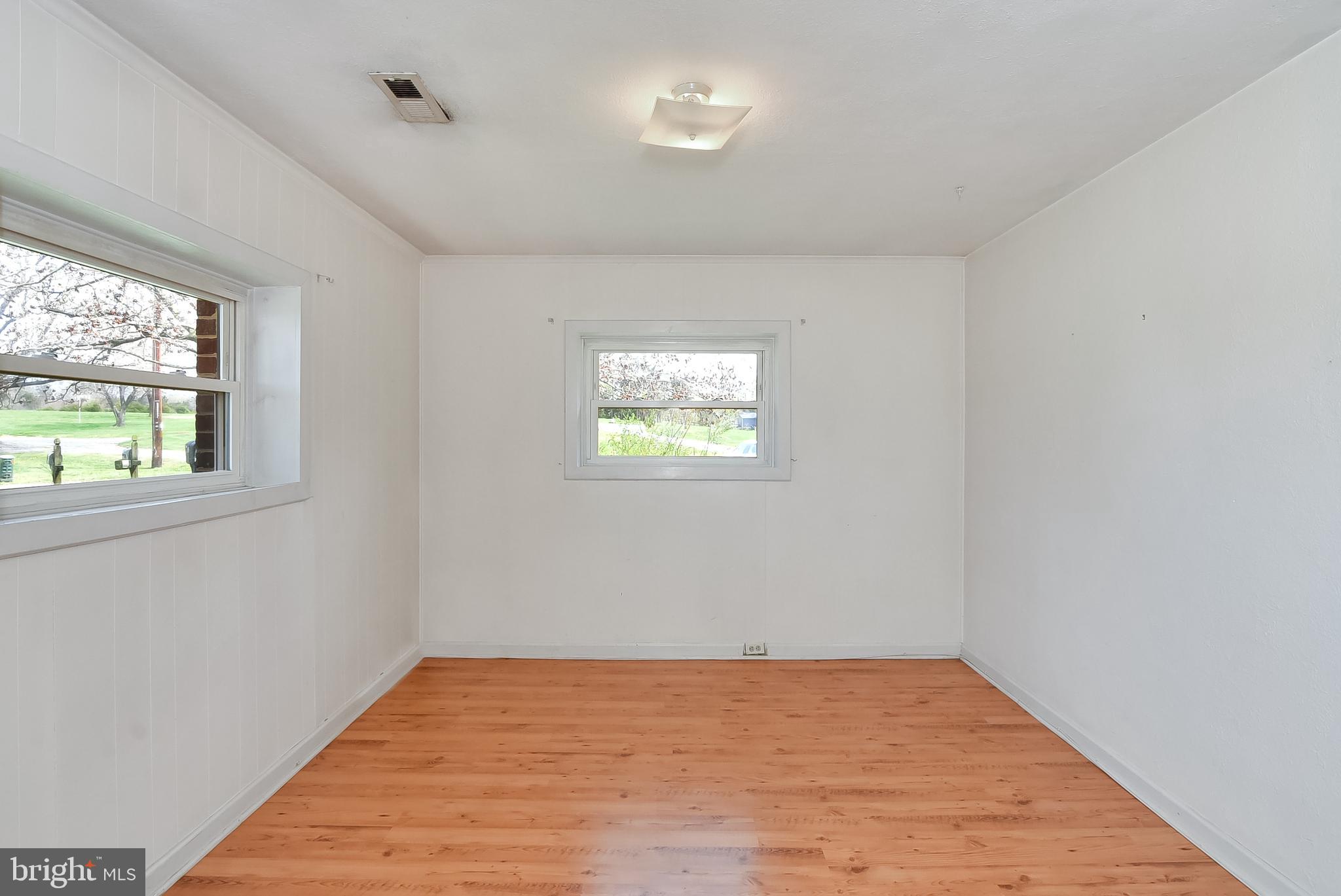 319 Ferry Road Fredericksburg, VA 22405 - Photo 24 of 25 Gallery Image 24