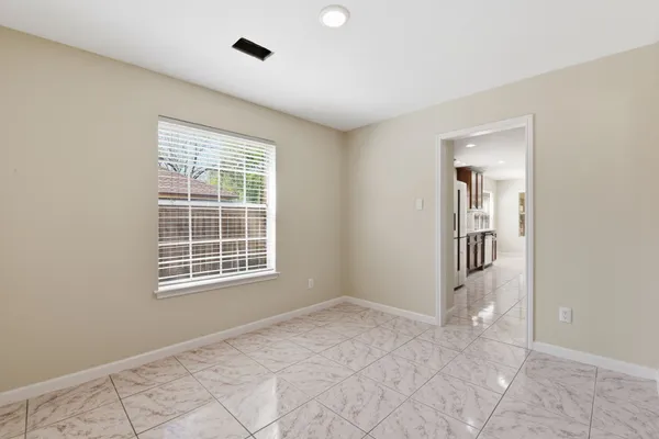 $2,050 | 8515 Leafdale Drive, Humble, TX 77338