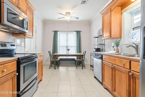 $179,900 | 109 Aruba Drive, Lafayette, LA 70507