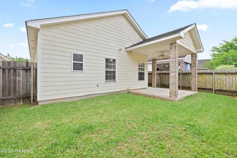 $179,900 | 109 Aruba Drive, Lafayette, LA 70507