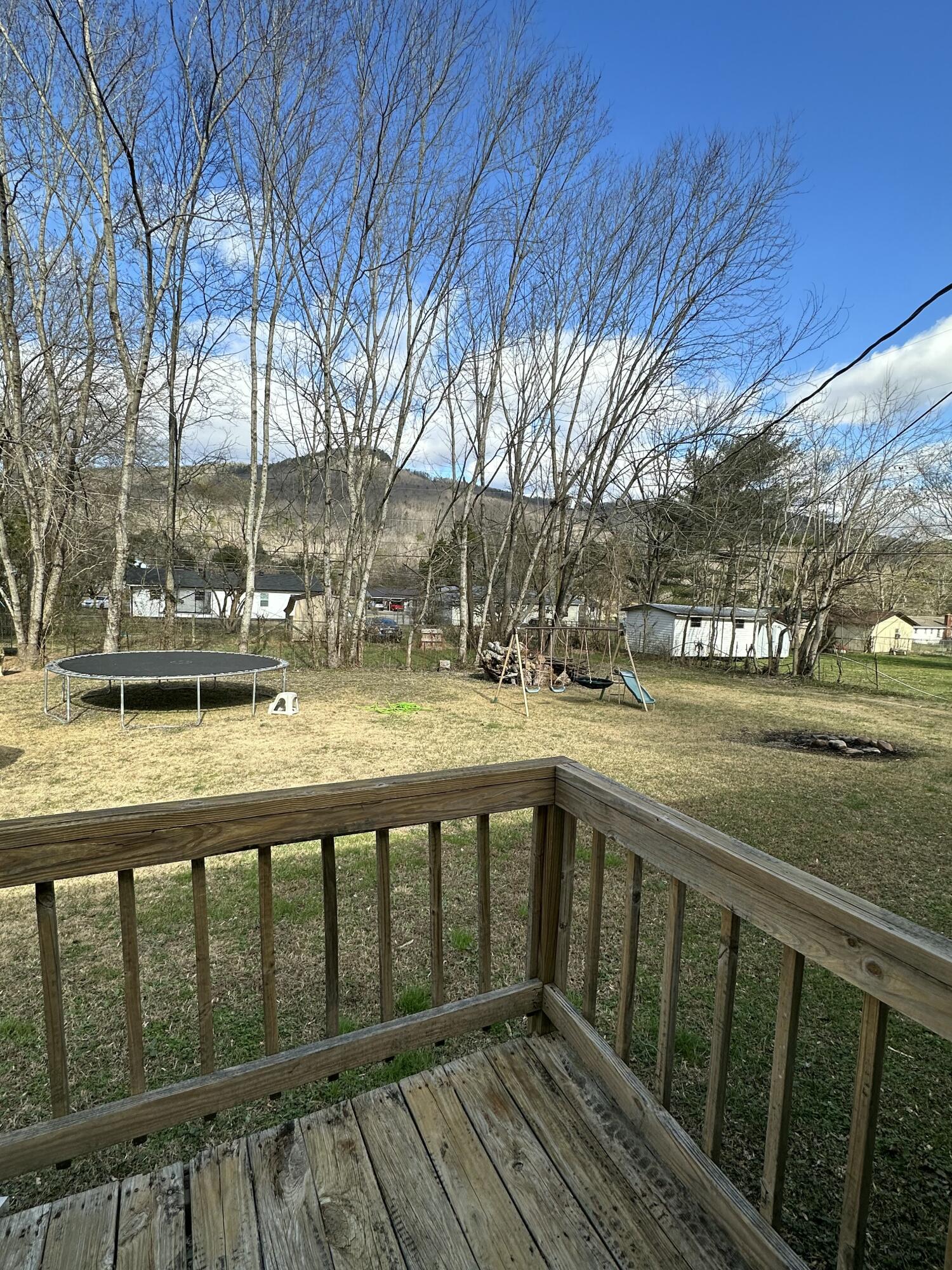 804 Castleview Circle, Unit 14 Jasper, TN 37347 - Photo 13 of 15 IMG_8530