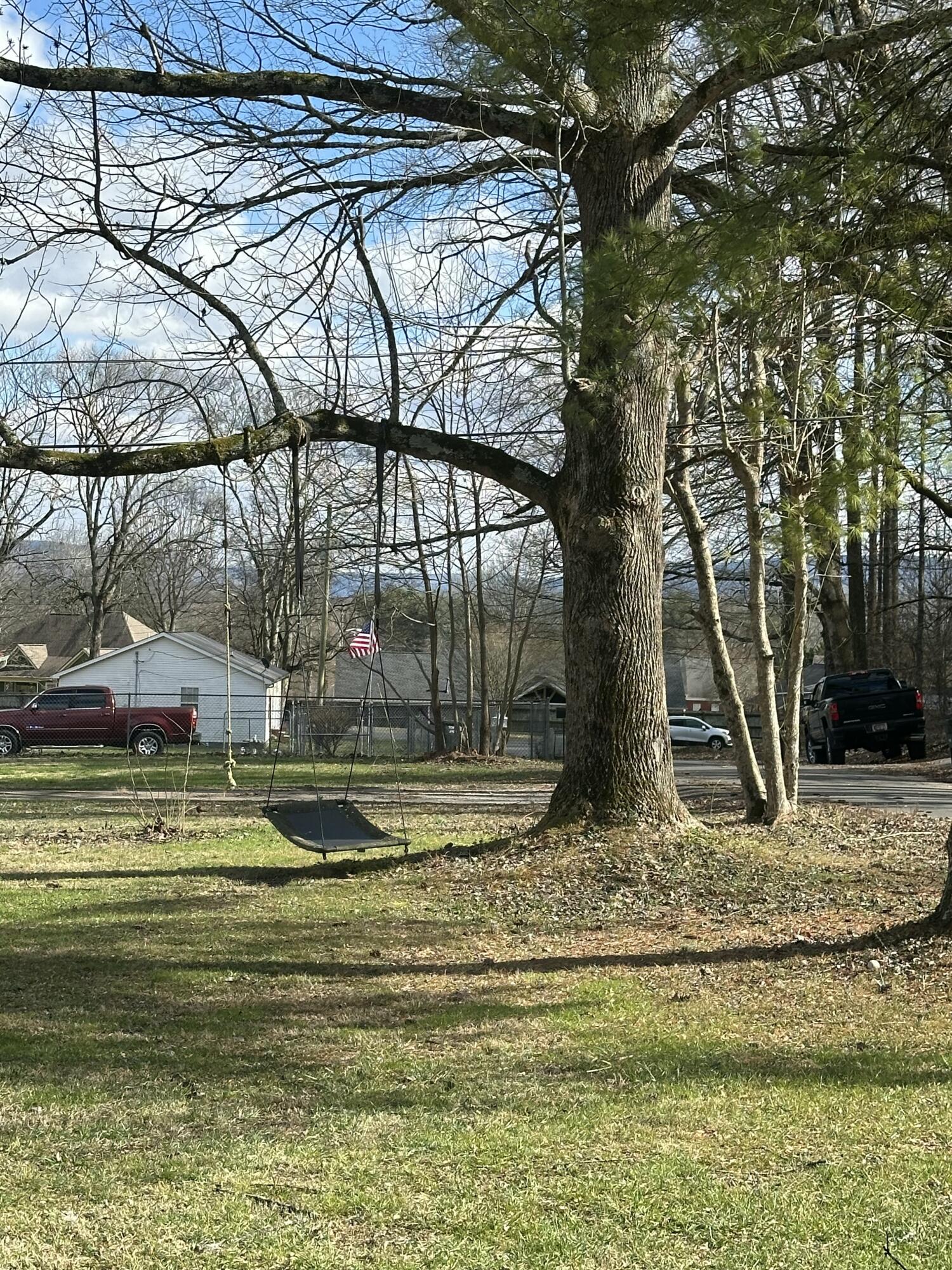 804 Castleview Circle, Unit 14 Jasper, TN 37347 - Photo 14 of 15 IMG_8533