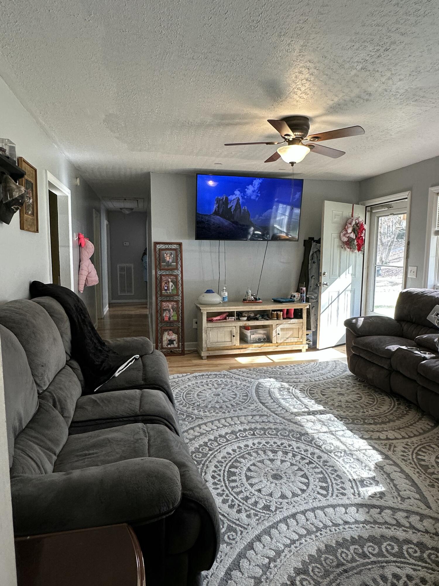 804 Castleview Circle, Unit 14 Jasper, TN 37347 - Photo 2 of 15 IMG_8512