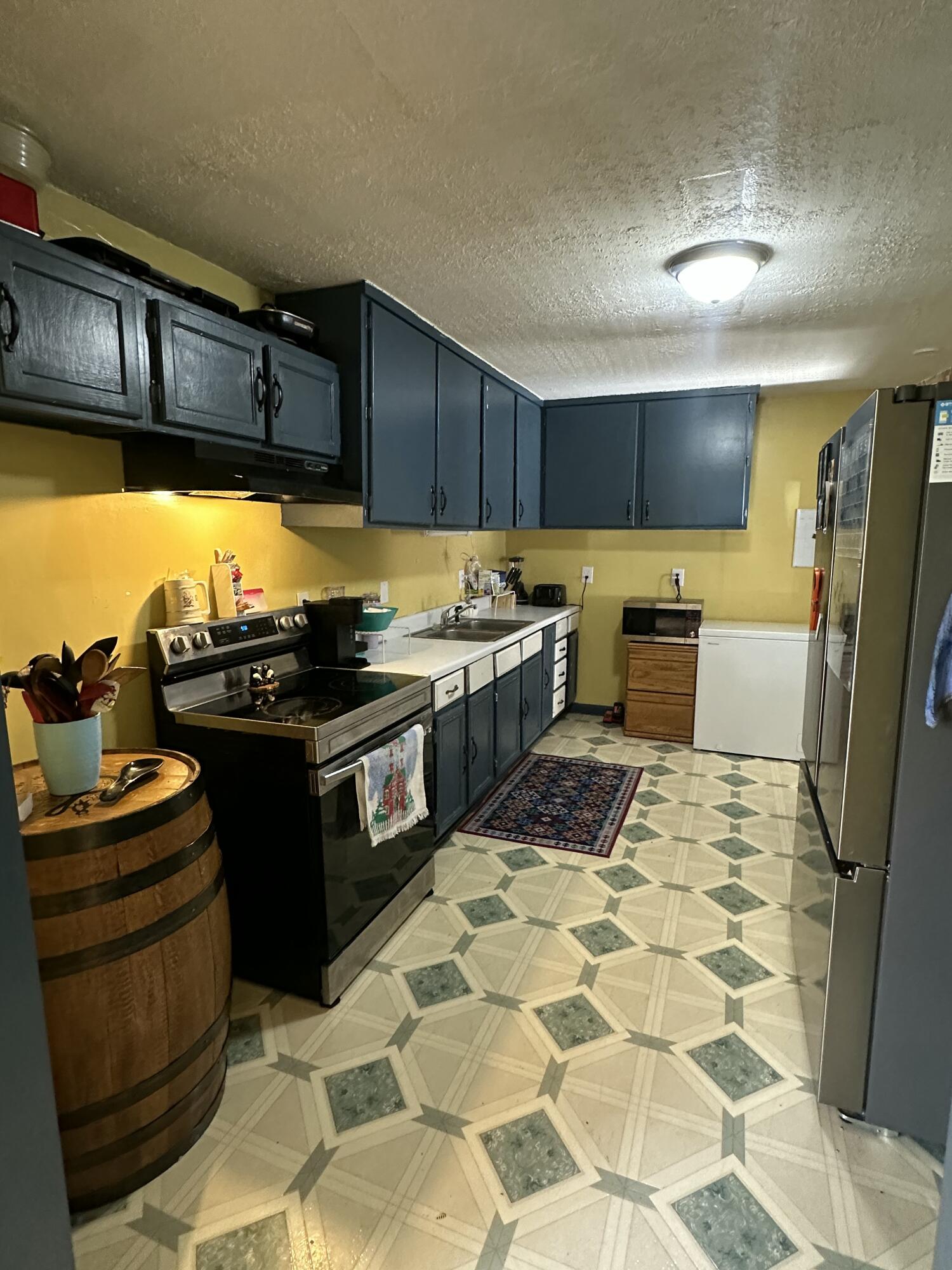 804 Castleview Circle, Unit 14 Jasper, TN 37347 - Photo 3 of 15 IMG_8505