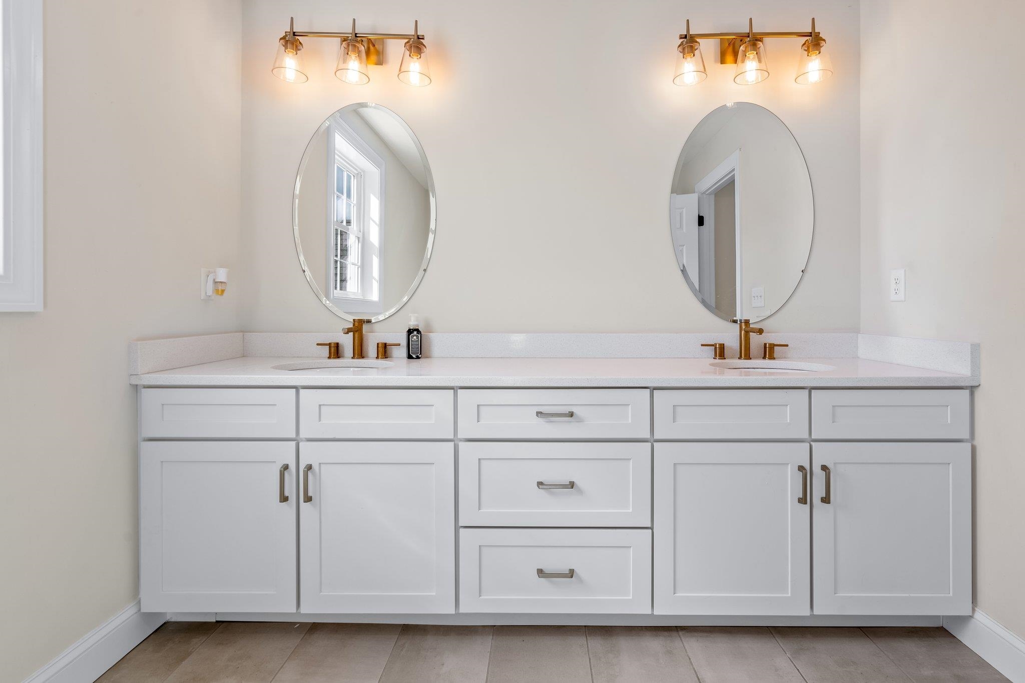 143 Brookview Drive Hooksett, NH 03106 - Photo 18 of 36