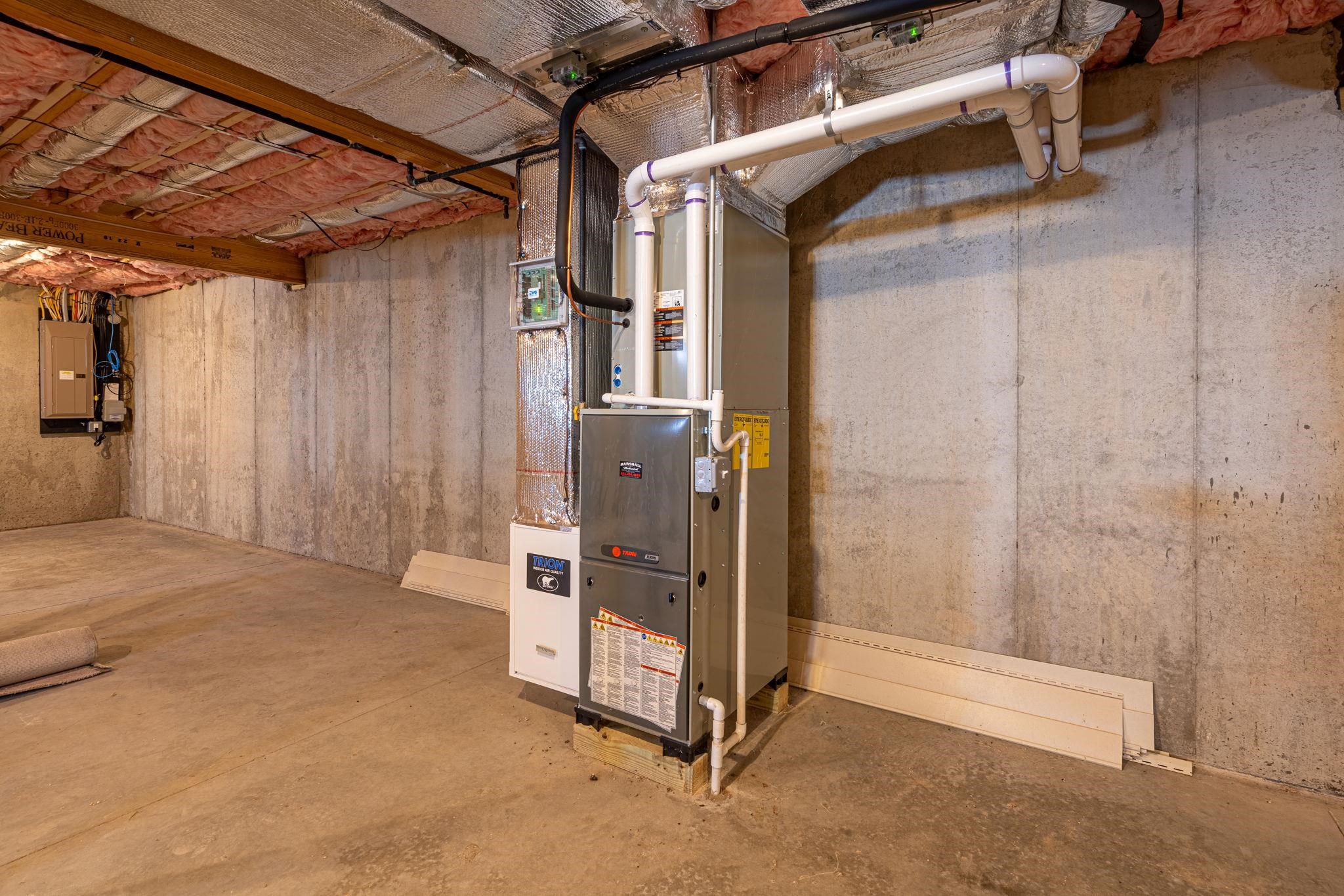 143 Brookview Drive Hooksett, NH 03106 - Photo 28 of 36