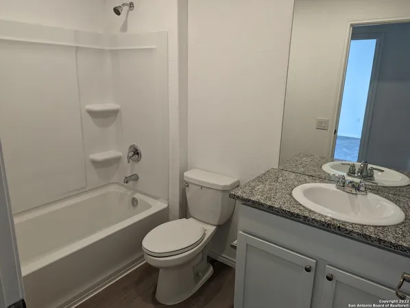 $1,880 | 7350 Rosada Way, San Antonio, TX 78218