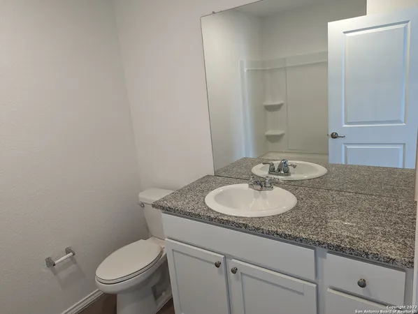 $1,880 | 7350 Rosada Way, San Antonio, TX 78218