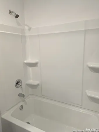 $1,880 | 7350 Rosada Way, San Antonio, TX 78218