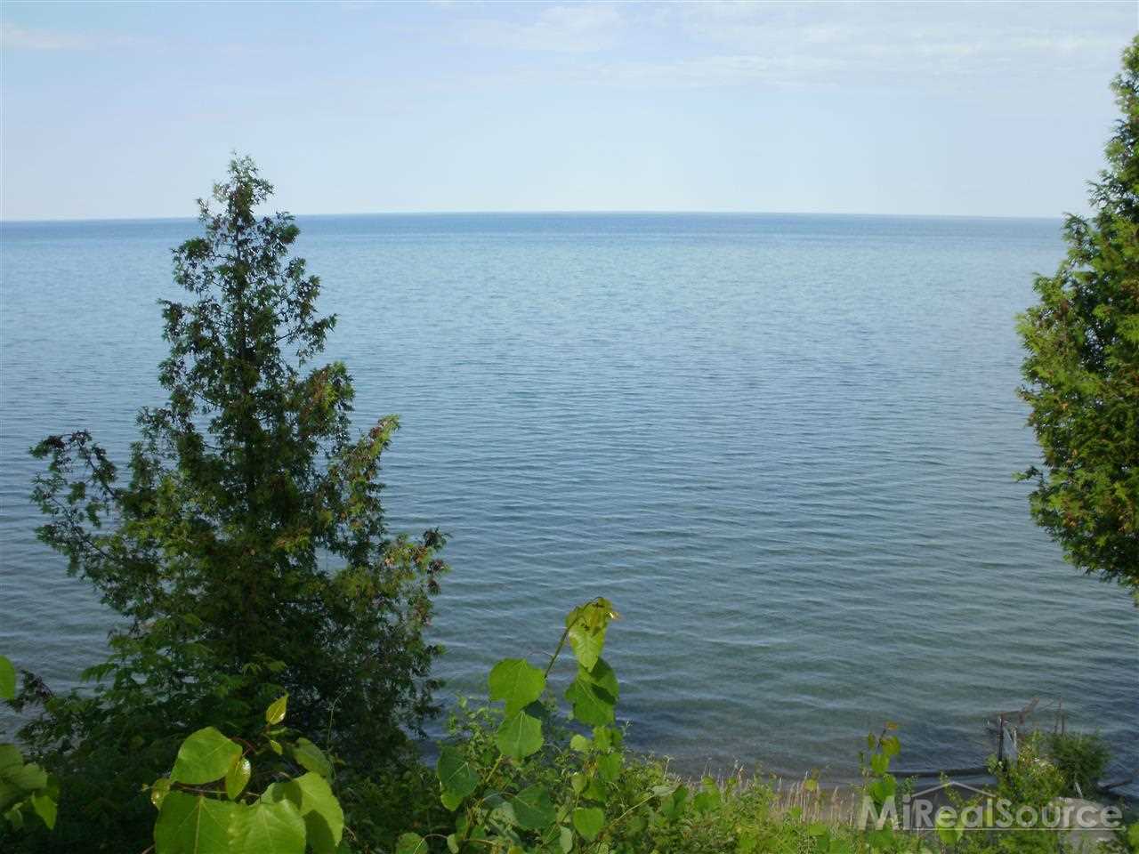 2249-2255 Lakeshore Road Applegate, MI 48401 - Photo 5 of 16 31199441-4.JPG