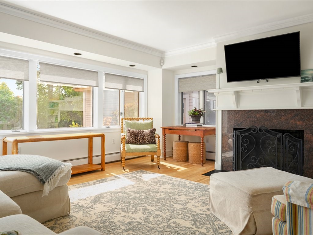 3 Rockridge Road Westerly, RI 02891 - Photo 8 of 33 Gallery Image 8