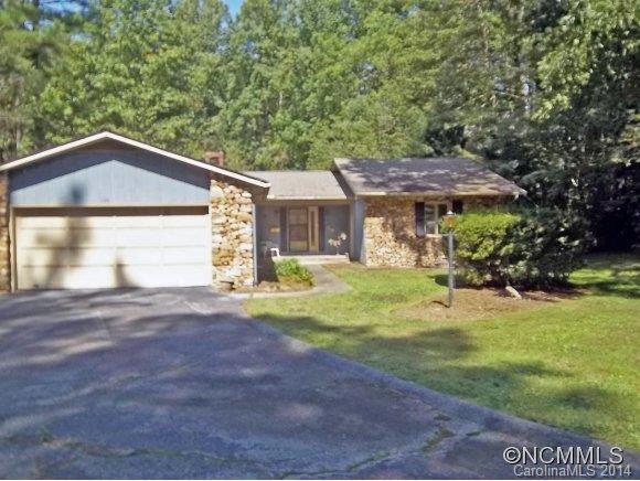 136 Pleasant Hill Road Flat Rock, NC 28739 - Photo 2 of 16 Gallery Image 2