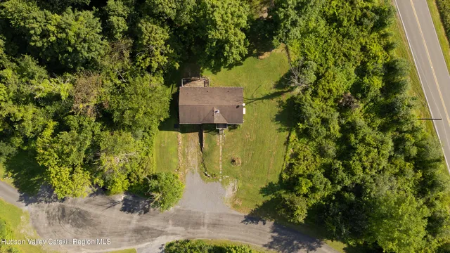 $219,000 | 72 Van Brunt Drive, Athens, NY 12015