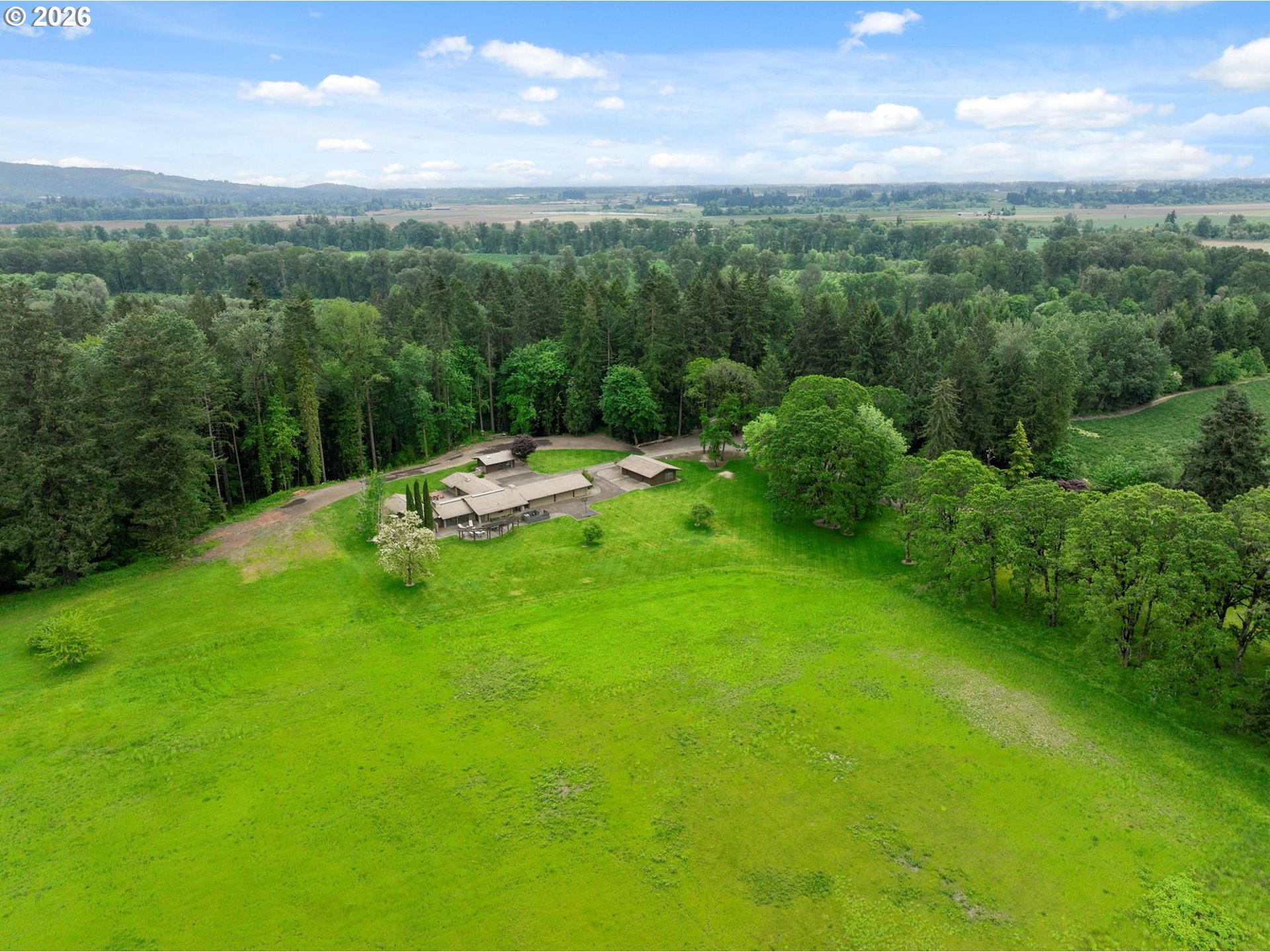 1700 Southeast Dundee Landing Road Dundee, OR 97115 - Photo 1 of 42