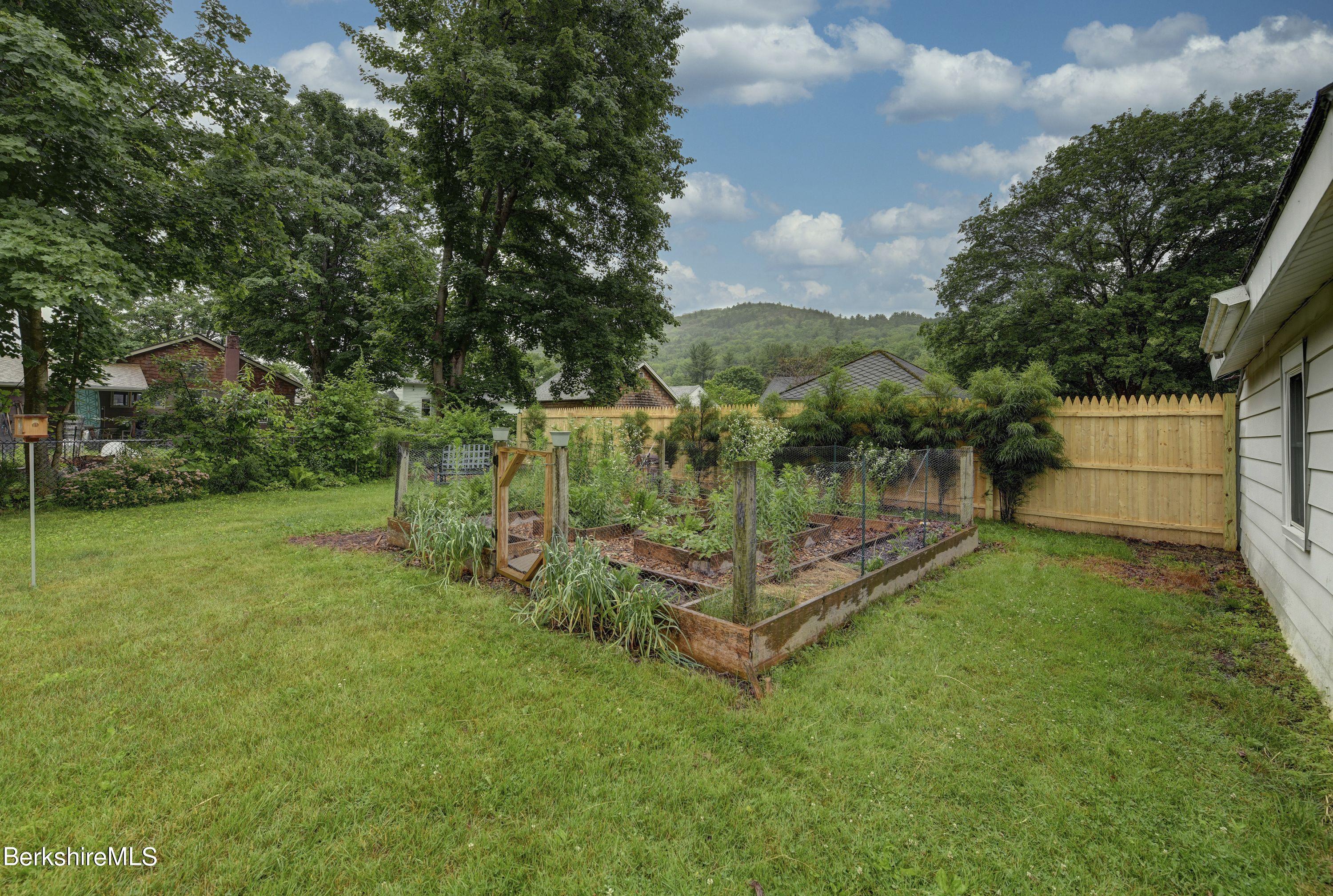 242 State Road Great Barrington, MA 01230 - Photo 28 of 31 72 Garden