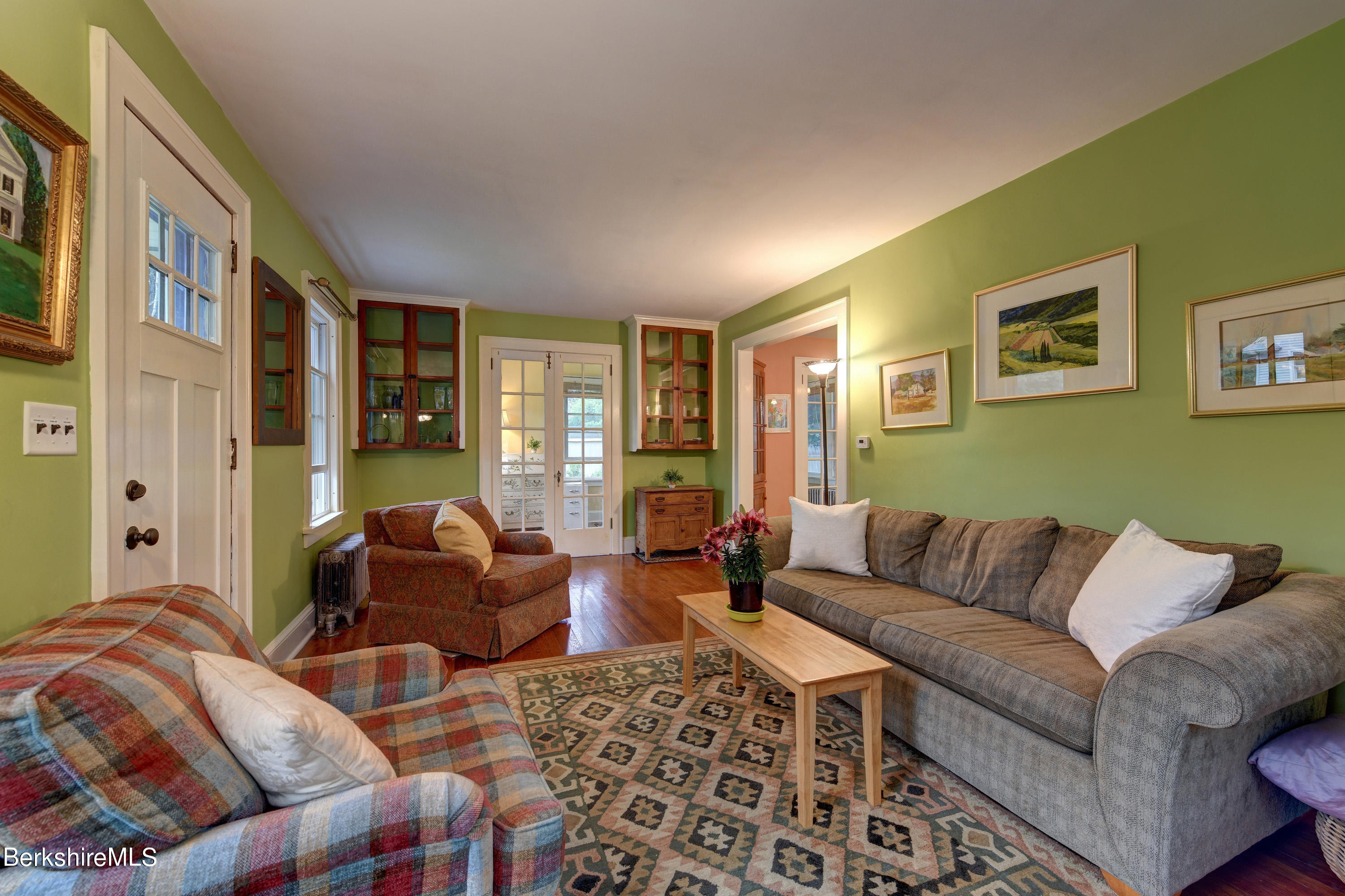 242 State Road Great Barrington, MA 01230 - Photo 5 of 31 14 Living Room