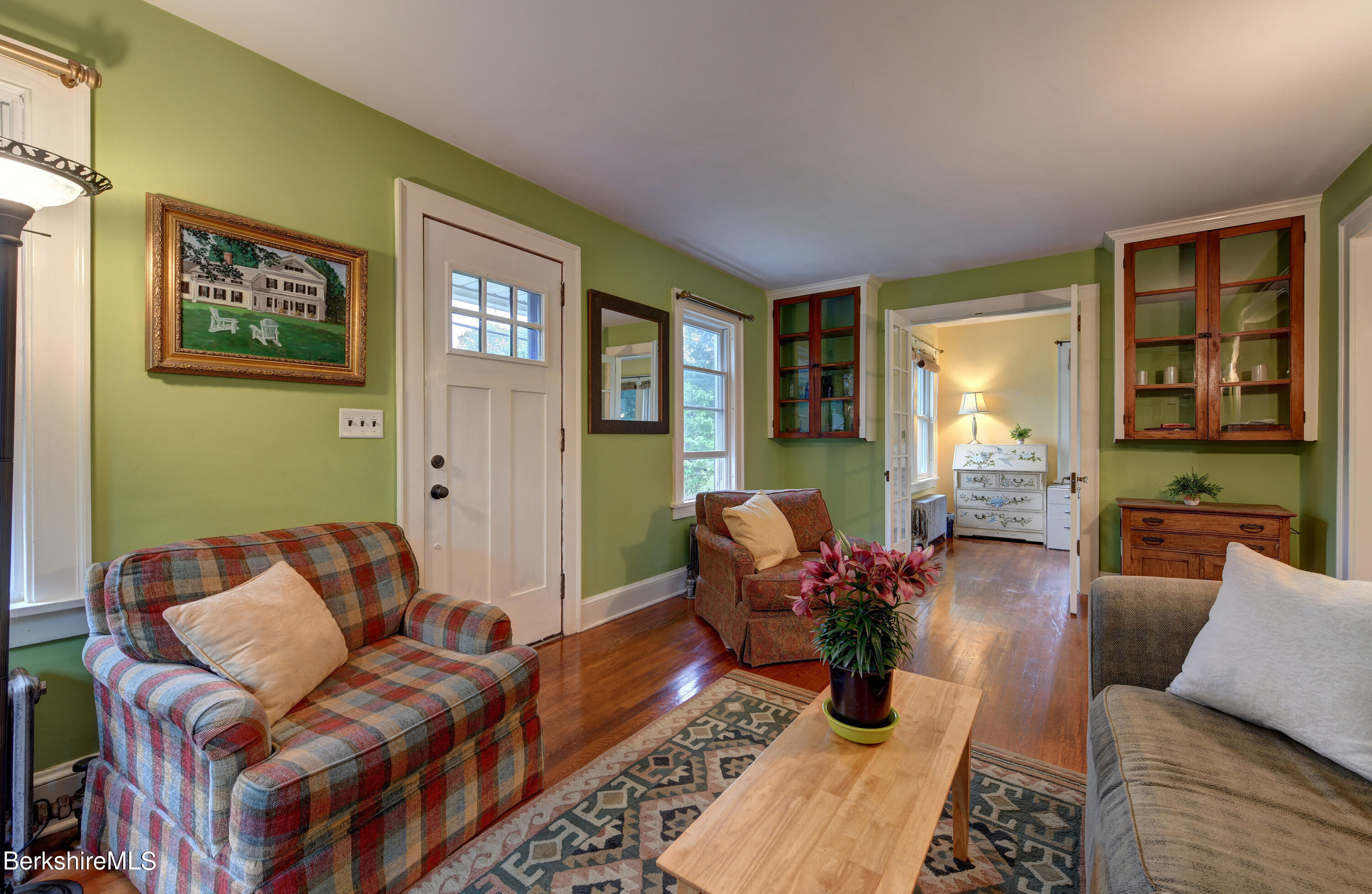242 State Road Great Barrington, MA 01230 - Photo 6 of 31 16 Living Room