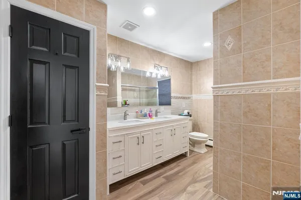 $950,000 | 45 Highland Avenue, Emerson, NJ 07630