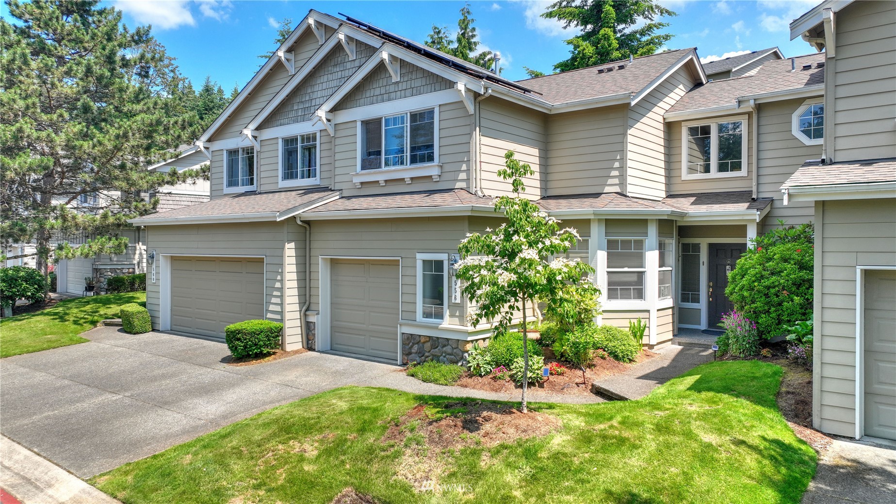 556 Elma Place Northeast Renton, WA 98059 - Photo 1 of 36 Gallery Image 1