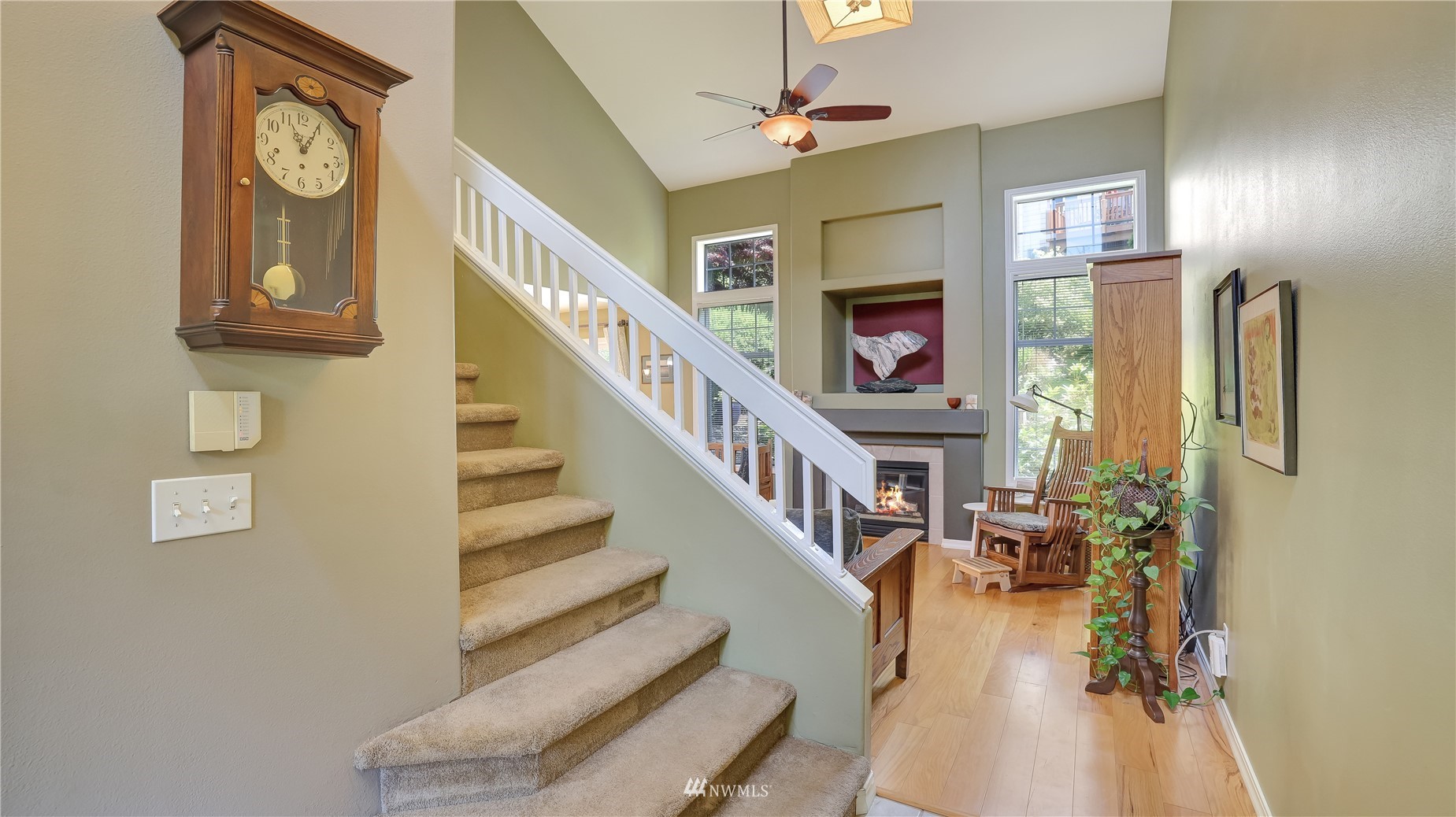 556 Elma Place Northeast Renton, WA 98059 - Photo 11 of 36 Gallery Image 11