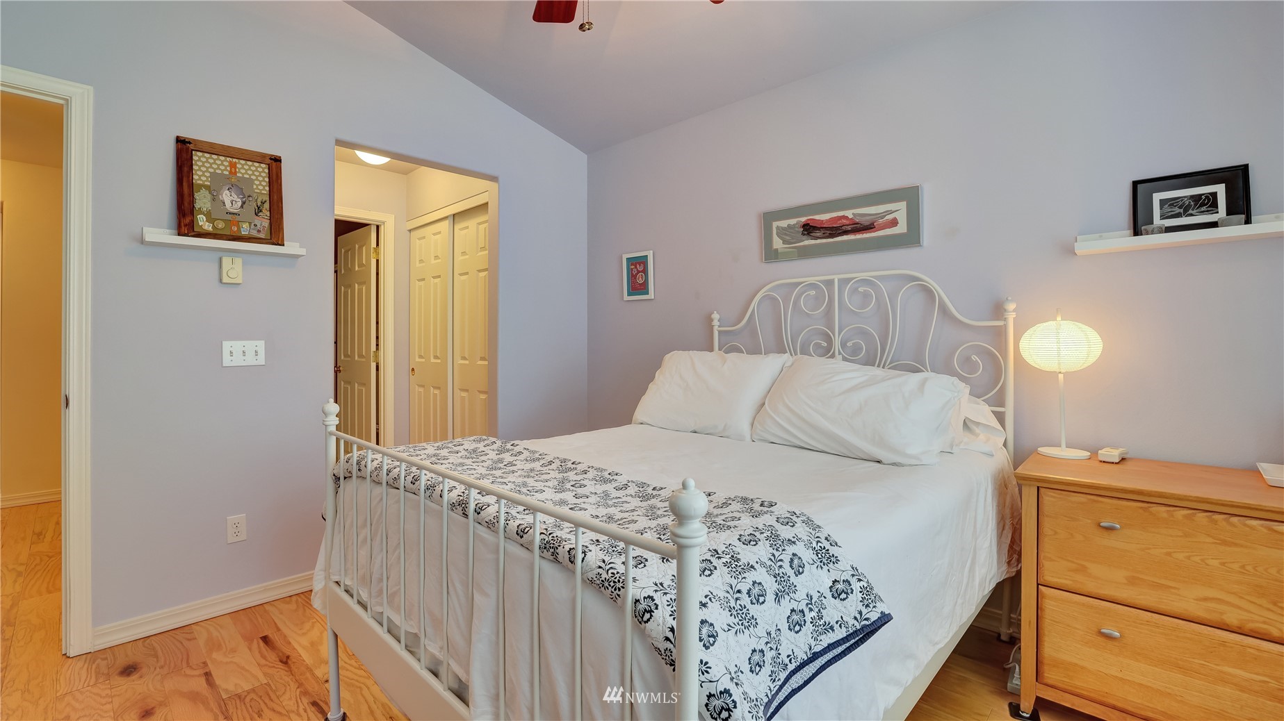 556 Elma Place Northeast Renton, WA 98059 - Photo 24 of 36 Gallery Image 24
