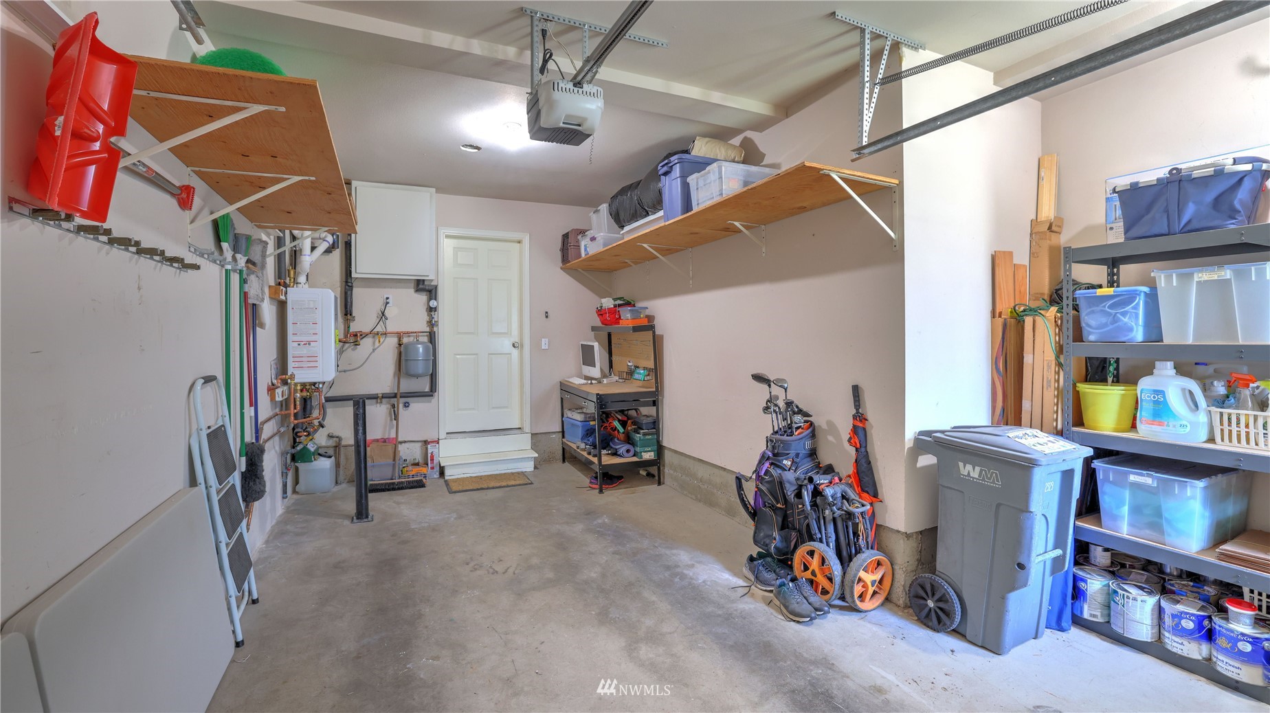 556 Elma Place Northeast Renton, WA 98059 - Photo 30 of 36 Gallery Image 30