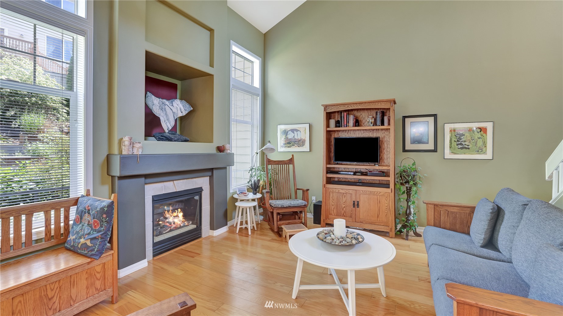 556 Elma Place Northeast Renton, WA 98059 - Photo 9 of 36 Gallery Image 9